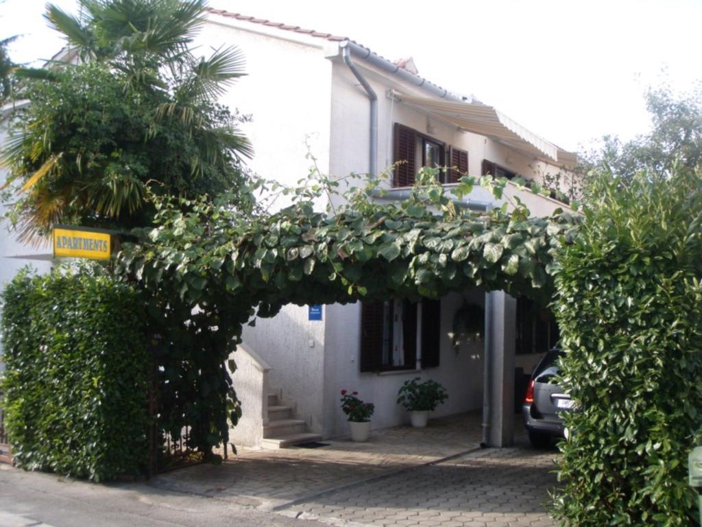 Apartments Barbara Porec Exterior photo