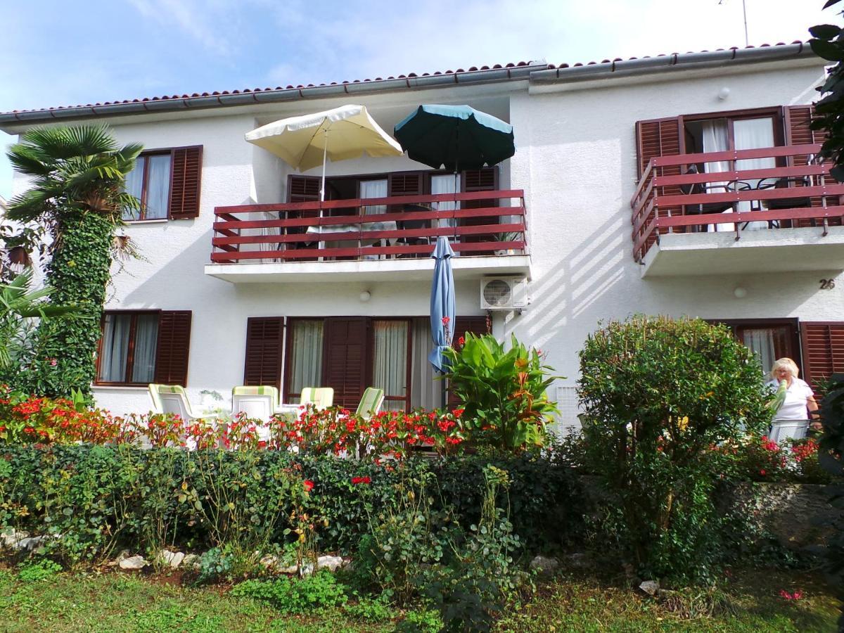 Apartments Barbara Porec Exterior photo